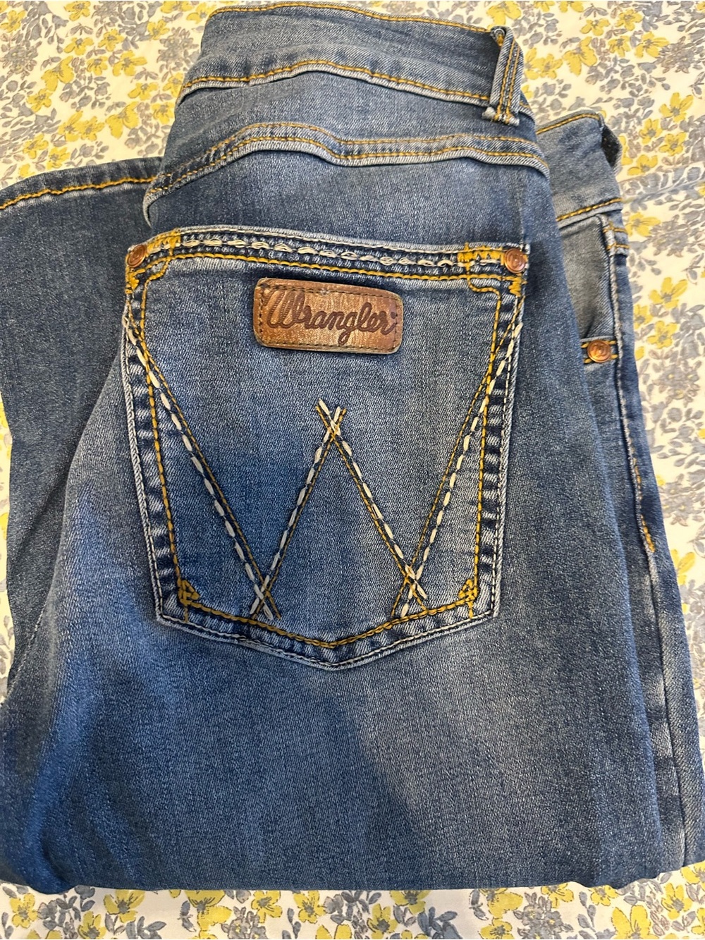 Wrangler Women’s Bootcut Jeans in Blue with Gold Stitching
